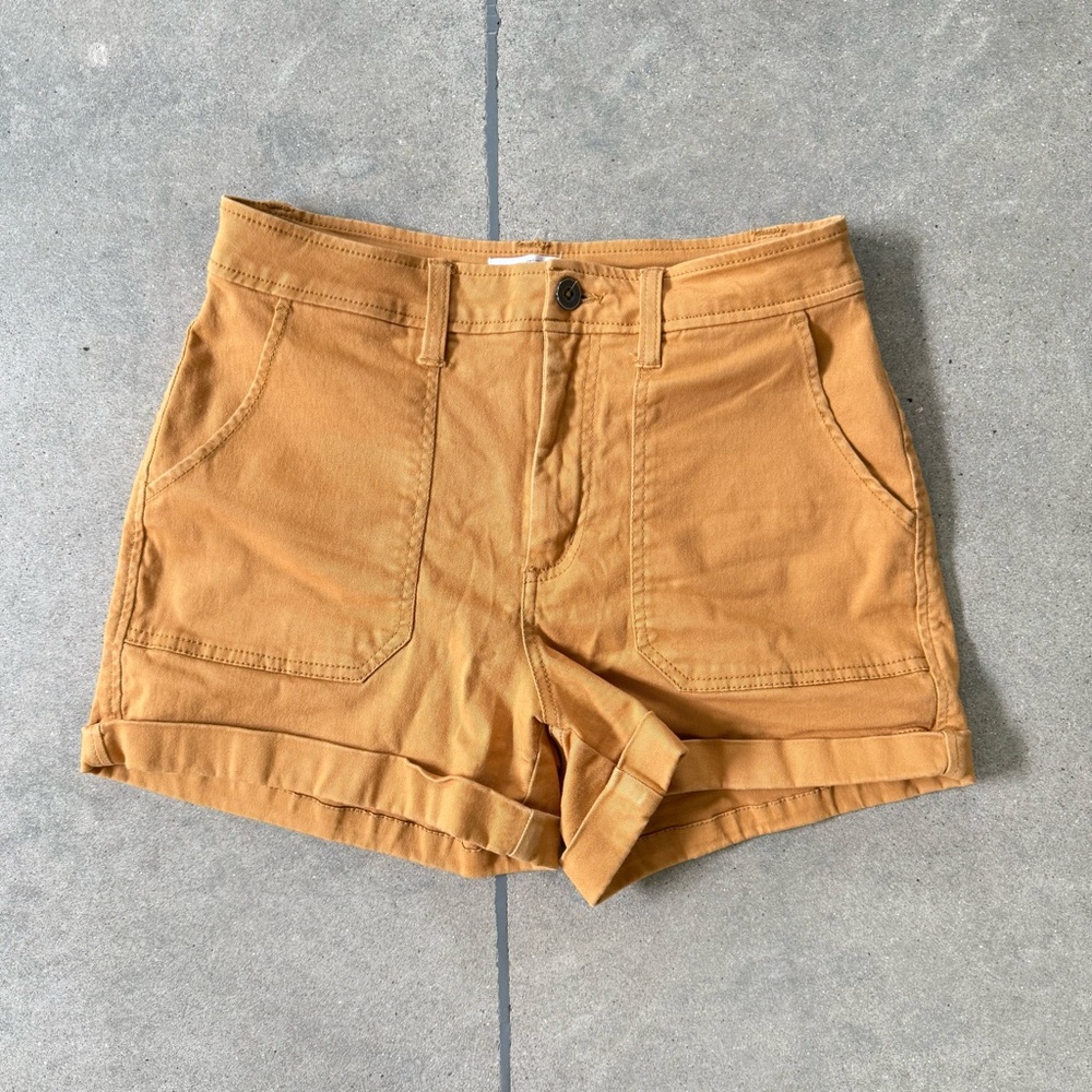 Market & Spruce Tan High Waist Shorts